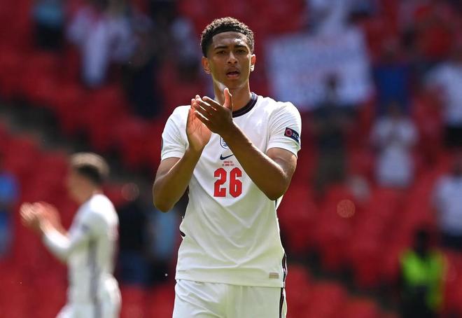 切尔西1-1阿森纳！凯塞多染红，查洛巴破门，梅里诺救主