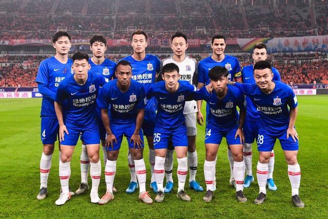 终于有正面贡献！杨瀚森前场板先助攻三分 然后快攻再助攻扣篮