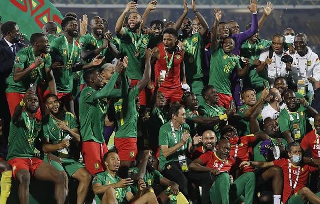 佐夫谈意大利失利：意甲就这样，节奏慢、裁判什么情况都吹哨