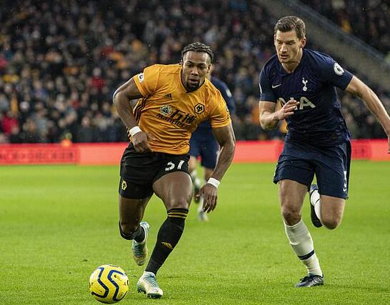 跟队记者：阿莱格里明确要求冬窗买前锋；米兰没考虑齐尔克泽