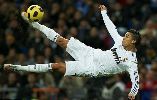 赫夫赛季第7次单场4+盖帽领跑全联盟，文班&斯图尔特5次