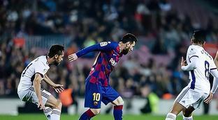 他在多场比 他在多场比